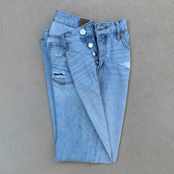 American Eagle Outfitters Tomgirl Straight Leg Hidden Button-Up Fly Jeans - Picture 3 of 15